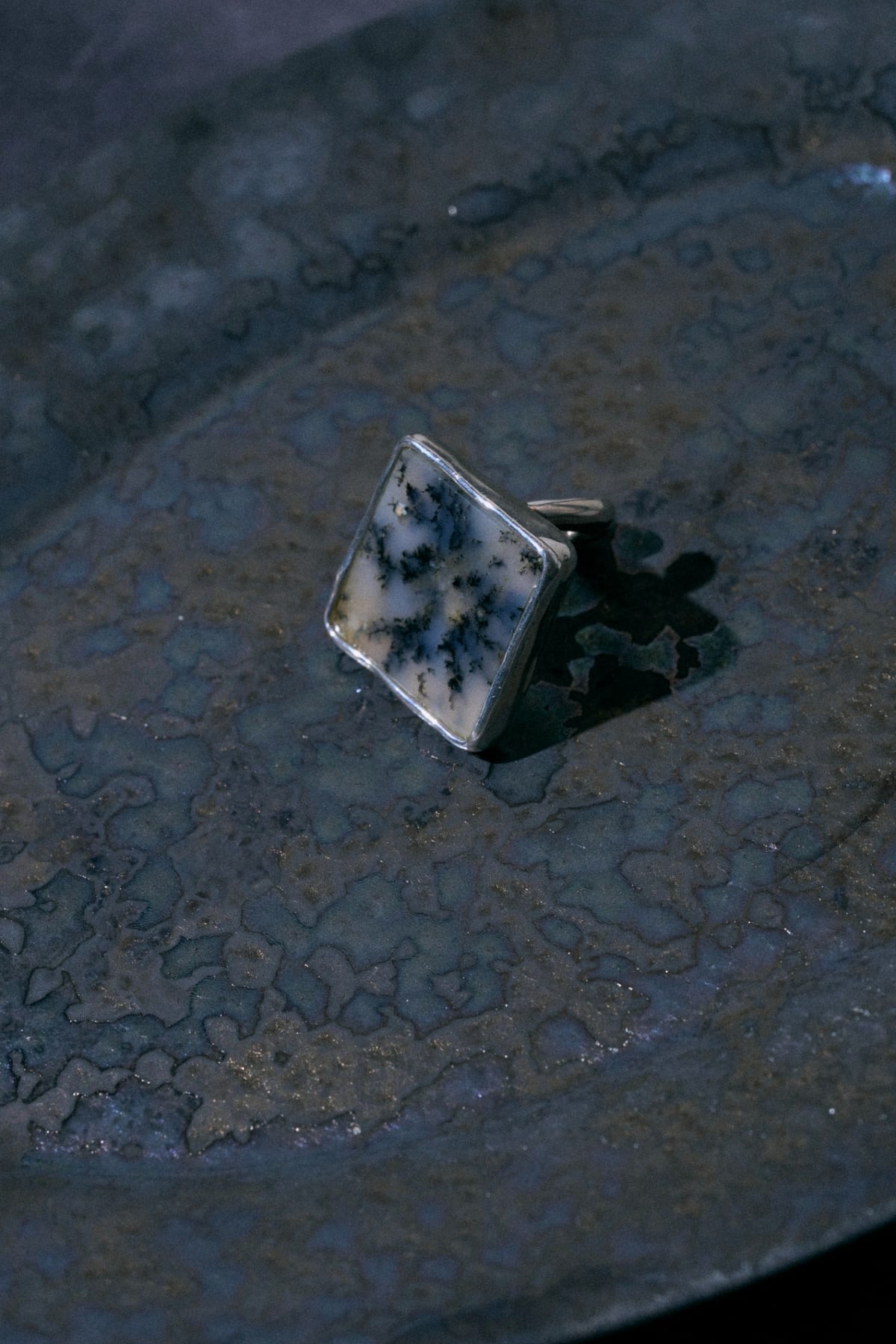 DENDRITIC AGATE RING CUFF